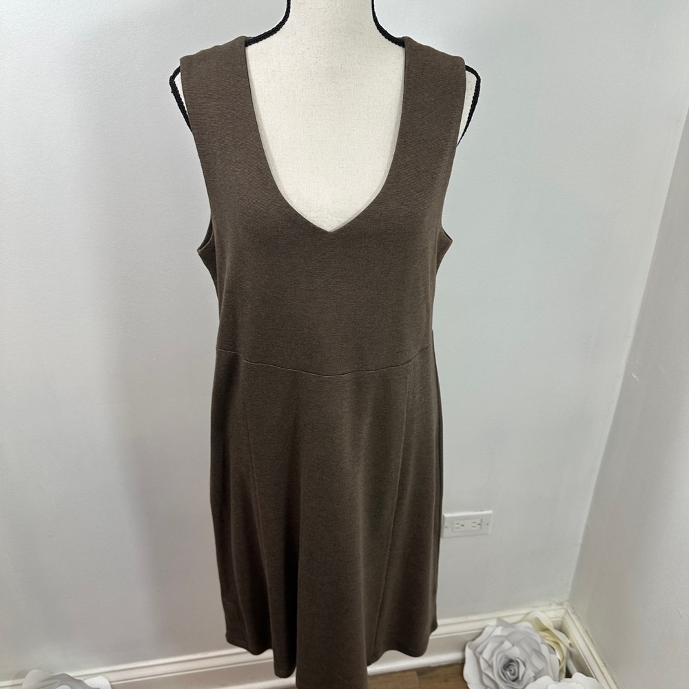 Horny Toad v-Neck Brown Knit Dress